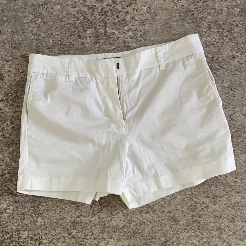 Never worn white Jcrew chino shorts